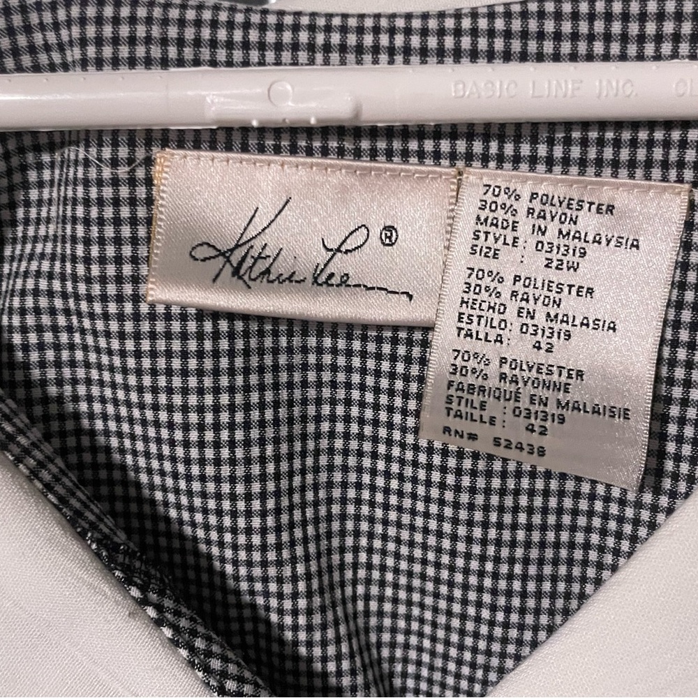 Vintage Plus Size Kathie Lee Gingham Dress with Peter Pan Collar - Picture 7 of 7